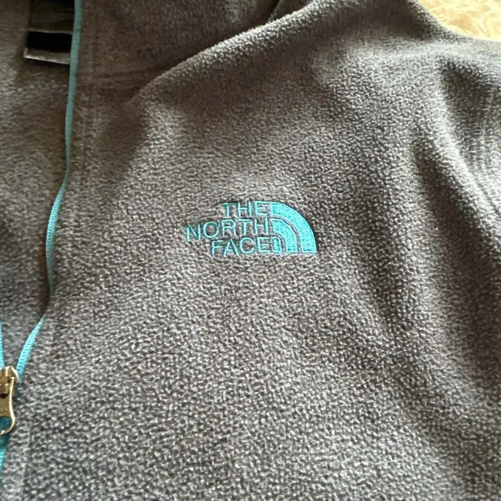 The North Face‎ Navy Blue 1/4 zip fleece Medium